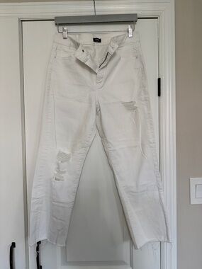 Straight-Leg Distressed White Women’s Jeans